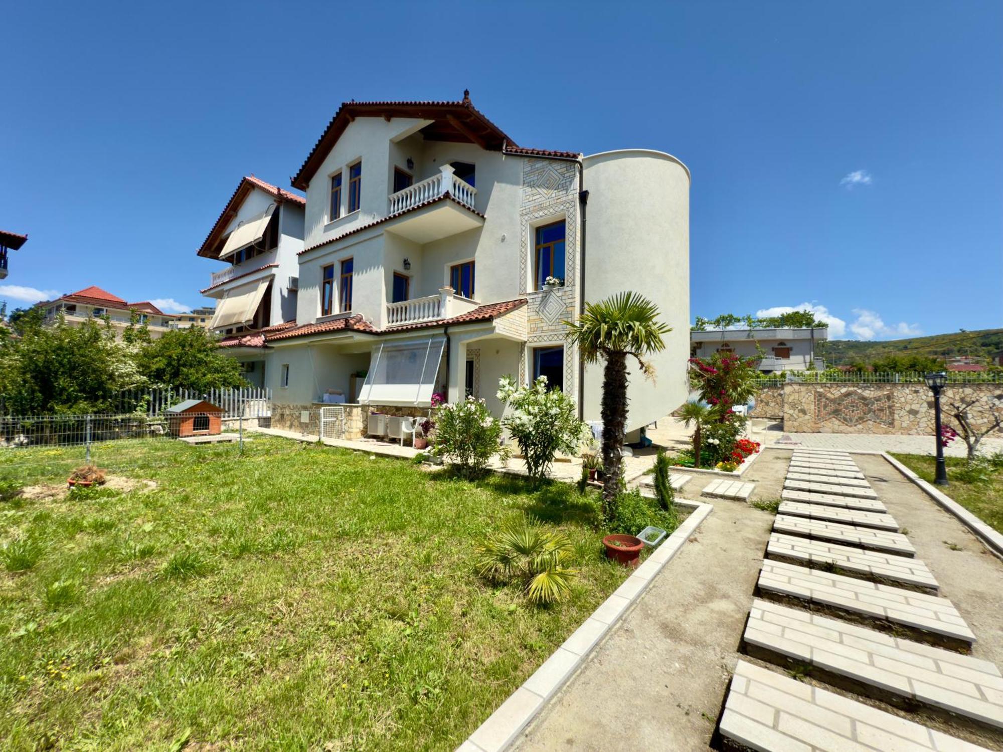 Villa Ida Apartments Vlorë Extérieur photo